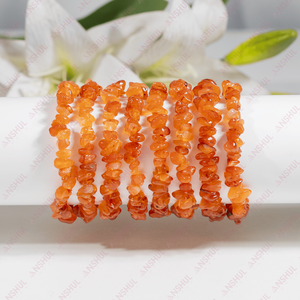 Bracelet en quartz naturel transparent à copeaux irréguliers, best-seller, pour la méditation, bijou tendance pour les soirées - Product Image 1