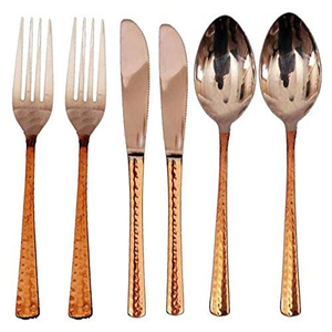 Acier inoxydable durable de haute qualité avec un design unique de manche en cuivre forgé à la main, parfait pour toute salle à manger - Product Image 2