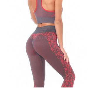 Ensemble de yoga 2 pièces pour femme : Crop top dos nageur et legging taille mi-haute, couleur unie, respirant, en Spandex et Polyester, extensible dans les quatre sens - Product Image 6