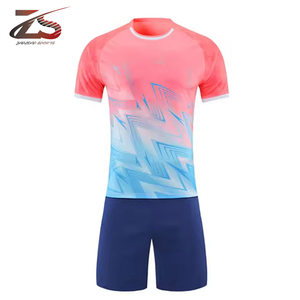 Vente en gros Maillot de football à manches courtes personnalisé pas cher uniforme de football respirant fabriqué au Pakistan - Product Image 1