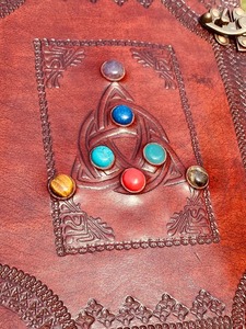 7 Chakras de piedra diario personalizado PU cuero aromaterapia piedras de cristal Natural espíritu perfumado cuaderno - Product Image 2