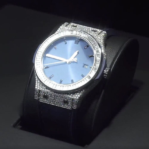 Reloj Hip Hop con Diamantes de Moissanita Completamente Engastados en Oferta - Product Image 1