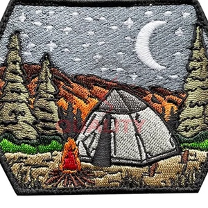 Insignias de bordado de calidad superior OEM al por mayor en ropa de Bajo MOQ buen material insignias de bordado a mano de talla grande personalizadas - Product Image 5