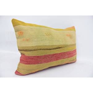 Oreiller en Laine Patchwork Kantha Multicolore 16x24 Pouces Motif Vintage Tissé - Product Image 3
