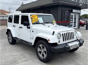Voiture d'occasion fiable Jeep Wrangler Unlimited Sahara 4 portes SUV 4x4 (3.6L 6 cylindres 5A) 2017 - Product Image 6