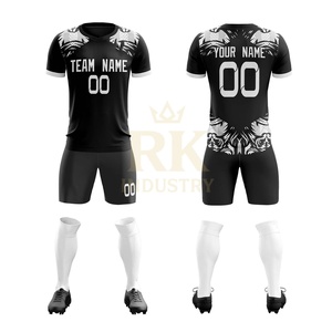 Nouveauté 2025 Vente en gros Maillot de football personnalisé élégant et pas cher Noir Blanc Ensemble complet Uniforme de football OEM 100% Polyester - Product Image 1