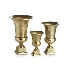Best Selling Cast Aluminum Flower <b>Vase</b> With Natural Brass Finishing Custom Made Ring Shape Flower <b>Vase</b> IQBAL COLLECTION - Product Image 1