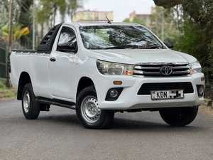 Toyota Hilux 2017 Usada con Volante a la Derecha - Product Image 5