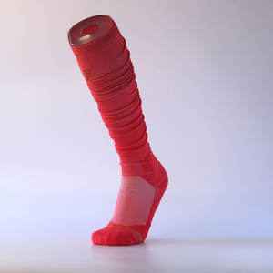 Chaussettes de sport à cheville en coton mélangé tricoté sur mesure, décontractées, d'hiver, à séchage rapide, fines, respirantes et antidérapantes - Couleurs et logo personnalisés - Product Image 2