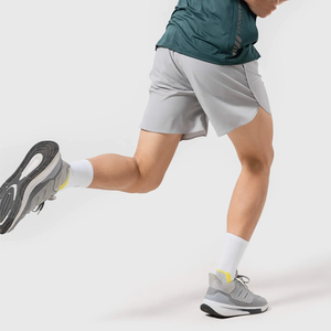 Short de course en toile décontracté OEM pour hommes, taille moyenne, conception côtelée extensible, fermeture élastique, tissage tricoté à motif bermuda solide - Product Image 4