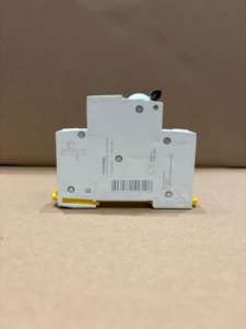 Schneider Acti 9 IK60N 1P 10A C Courbe MCB Disjoncteur à boîtier moulé miniature A9K27110 - Product Image 5