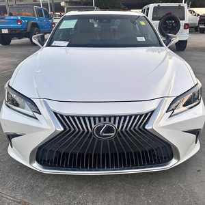 Lexus ES 350 Sedán 2021 Usado en Buen Estado - Product Image 2