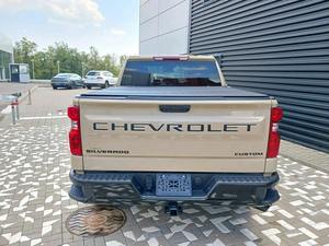 Chevrolet Silverado Crew Cab 2023 2024 2025 2026 très propre disponible - Product Image 4