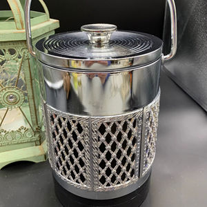 Seau à glace en acier inoxydable argenté ajouré pour une utilisation sur une table à manger formelle, événements, bar élégant à domicile, présentoir de table décoratif - Product Image 1