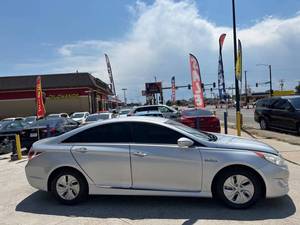 Hyundai Sonata hybride d'occasion 2015 à bas prix à vendre - Product Image 3