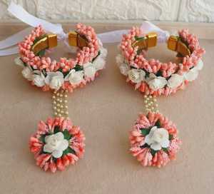 Conjunto de Brazaletes Gajra Brillantes para Novia, Estilo Punjabi, Joyería Artesanal de Plástico de la Mejor Calidad, Conjunto de Gajra para Damas - Product Image 4