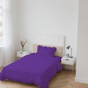 Juego de Ropa de Cama de Lujo de 3 Piezas en Color Morado Sólido con Volantes, Funda de Edredón de Polialgodón, Sábana Ajustable y Funda de Almohada para Uso Doméstico - Product Image 3