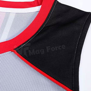 Uniforme de Baloncesto Personalizado al Por Mayor, Diseño Único Personalizado, Alta Calidad, 100% Poliéster, Impresión Sublimada, Secado Rápido - Product Image 4