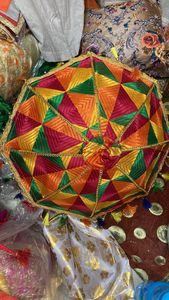 Décoration de scène de Mehndi parfaite avec des parapluies, thème Rajasthani, toile de fond de Mehndi avec des parapluies colorés, aménagements pour Mehndi et Sangeet - Product Image 6