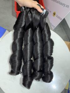 Extensions de cheveux humains Remy rebondissants de haute qualité, tissage de cheveux à trame unique, sans traitement chimique, toutes les couleurs - Product Image 1