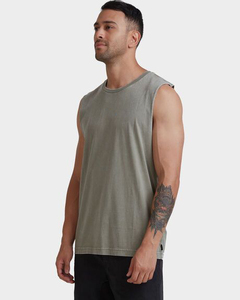 เสื้อกล้ามออกกำลังกายระบายอากาศลำลองสำหรับผู้ชายเสื้อกล้ามเล่นกีฬาฤดูร้อนโลโก้ตามสั่งผลิตจากโรงงาน - Product Image 2