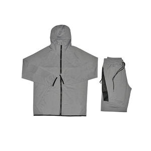 Sweat à capuche zippé et pantalon de survêtement avec logo personnalisé pour hommes Survêtement de jogging écologique pour l'hiver pour les activités de plein air Survêtements - Product Image 6