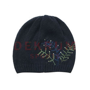 Meilleur bonnet personnalisé en gros, votre propre logo brodé, bonnet tissé avec différents motifs, taille adulte - Product Image 2