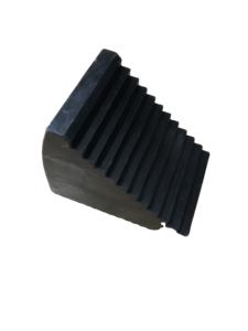 Roadblock Void Bottom Rubber Wheel Chock <b>Parking</b> <b>Equipment</b> Wholesale Supplier Industrial Safety - Product Image 2