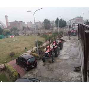 Massey Ferguson 375 Outils agricoles à 2 roues motrices Solution efficace Fabriqué au Pakistan - Product Image 1