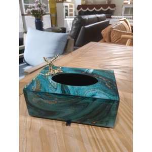 Porte-mouchoirs décoratifs en résine de premier ordre avec finition brillante pour un accessoire de salon élégant et poli - Product Image 4