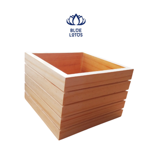 Pot de fleurs en bois de Style ferme - Product Image 1