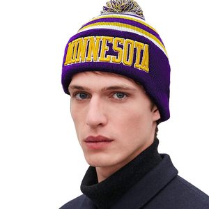 Bonnet en gros unisexe en acrylique tricoté doux et chaud pour hommes et femmes, accessoire de mode décontracté pour le streetwear et les superpositions - Product Image 3