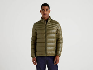 Chaqueta de Plumón para Hombre de Alta Calidad al por Mayor, Diseño Personalizado, Cortavientos, Nailon y Poliéster con Capucha y Cuello Alto, Tela de Lona para Invierno - Product Image 3