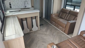 Nouveau Keystone C-a-r-b-o-n 360 2026 - Product Image 6