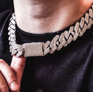 Collier Moissanite en or rose 14 carats Finition blanche 14 carats Argent sterling 925 Testeur VVS1 Style hip-hop Coupe princesse - Product Image 3