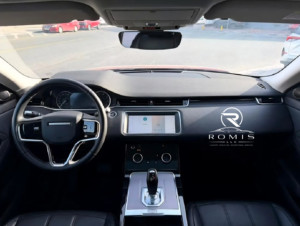 Range Rover Evoque P250 SE AWD 2019 Usato, SUV a Basso Chilometraggio, Benzina, Automatico, Rosso - Product Image 3