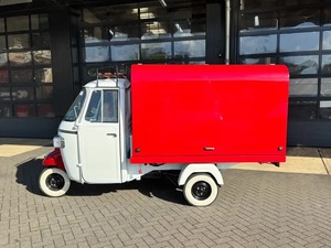 Remorque alimentaire vintage à 3 roues, carrosserie en acier motorisée, 4,8 m, résistante à la rouille, avec four à pizza, garantie 3 ans, utilisation extérieure - Product Image 1