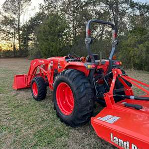 รถแทรกเตอร์ L4701 HST 4x4 ปี 2020 กำลัง 47 แรงม้า ระบบเกียร์ 274 ชั่วโมง พร้อมอุปกรณ์ตักและเครื่องตัดหญ้าแบบโรตารี่สำหรับรถแทรกเตอร์ขนาดเล็ก - Product Image 5