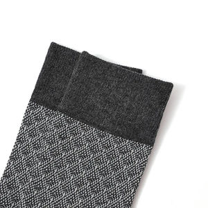 Chaussettes pour hommes de haute qualité, personnalisées, en gros, style décontracté, couleur unie, design classique, en spandex/nylon, séchage rapide, résistantes aux déchirures - Product Image 4