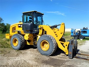 CATERPILLAR 2017 M d'occasion Système hydraulique de chargeuse sur pneus d'occasion à faible coût 930 pour une couleur originale et une haute qualité - Product Image 4