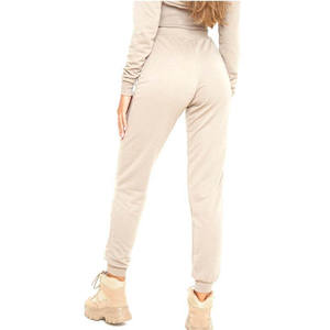 Elegante chándal de champán con detalles de dibujo y cintura elástica, perfecto para ropa informal - Product Image 4