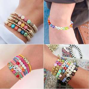 Kit de 2600 Piezas para Hacer Pulseras de Cuentas para Niños, Materiales de Plástico y Acrílico, Juego de Joyería en Caja para Niñas - Product Image 2