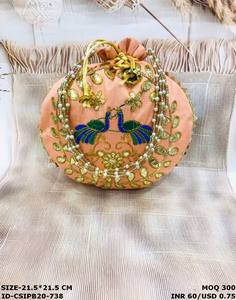 Sac de luxe pour femme Polti avec poignée perlée en soie - Product Image 2