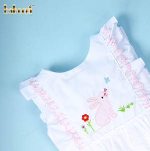 <b>Applique</b> Bubble Pink Bunny <b>Flower</b> for Girl OEM ODM in Stock Baby Smocked Rompers - BB3292 - Product Image 3