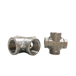 Raccords de tuyauterie à coulée croisée à 4 voies en acier inoxydable de 3 pouces de haute spécification Solutions de plomberie personnalisées lisses pour les industries du gaz - Product Image 2