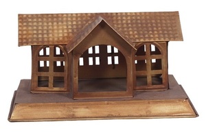 Maison d'oiseau design gris rustique fait à la main cabane suspendue décorative en métal galvanisé pour la maison ou l'ornement de Noël - Product Image 4