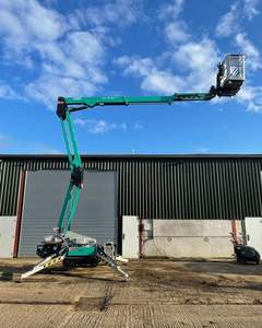 Plataforma Elevadora de Tijera de Alta Calidad y Precio Accesible, Ideal para Reparaciones Aéreas, Limpieza o Trabajos en Árboles, Disponible en Varios Tamaños - Product Image 4