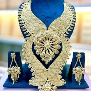 Conjunto de Collar Largo de Novia Chapado en Oro Premium con Colgante Floral Circular y Borlas Colgantes, Tradicional, Venta al por Mayor 63008 - Product Image 1