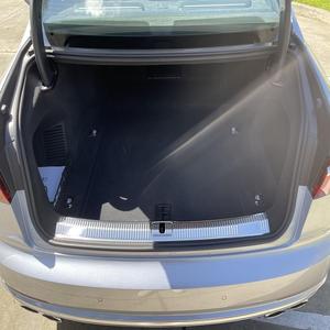 Alerte Offre Exceptionnelle! Audi S8 2021 Super Propre, 563 ch, V8 Bi-Turbo, Transmission Intégrale, Gris Métallisé Florett, Berline de Luxe - Product Image 6