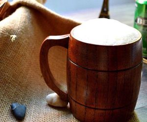 INCLUYE Taza de madera PERSONALIZADA Diseño moderno de calidad superior Perfecto para té Café Vino y cerveza de Falak World Export - Product Image 2